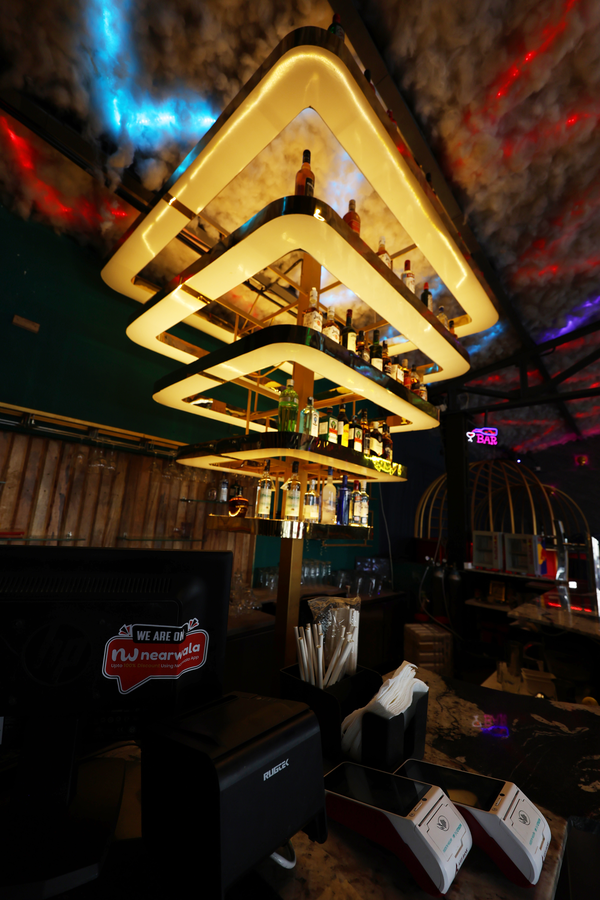 Hotel Purple Brigade, Bangalore,Church Street,3 star